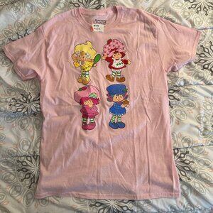 STRAWBERRY SHORTCAKE TV Show T-Shirt Unisex Size Medium Huckleberry Pie BNWT